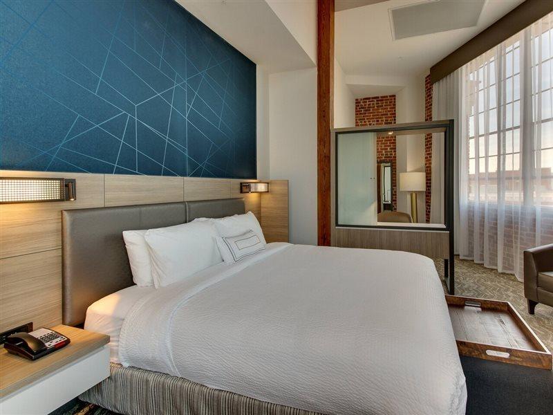 สปริงฮิลล์ สวีท บาย แมริออท มอนต์โกเมอรี ดาวน์ทาวน์ Hotel ภายนอก รูปภาพ